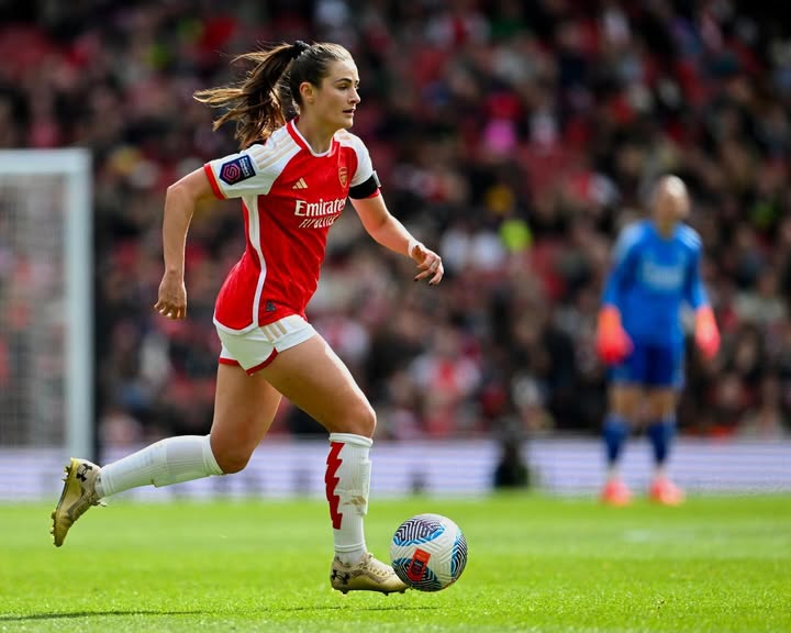 Emily Fox: Net Worth, Salary, Love Life & Soccer Stats · 5