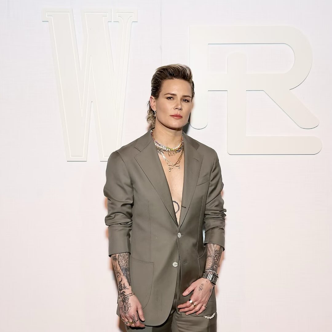 Ashlyn Harris's Photos, Relationship, Stats & Net Worth (2026) · 5